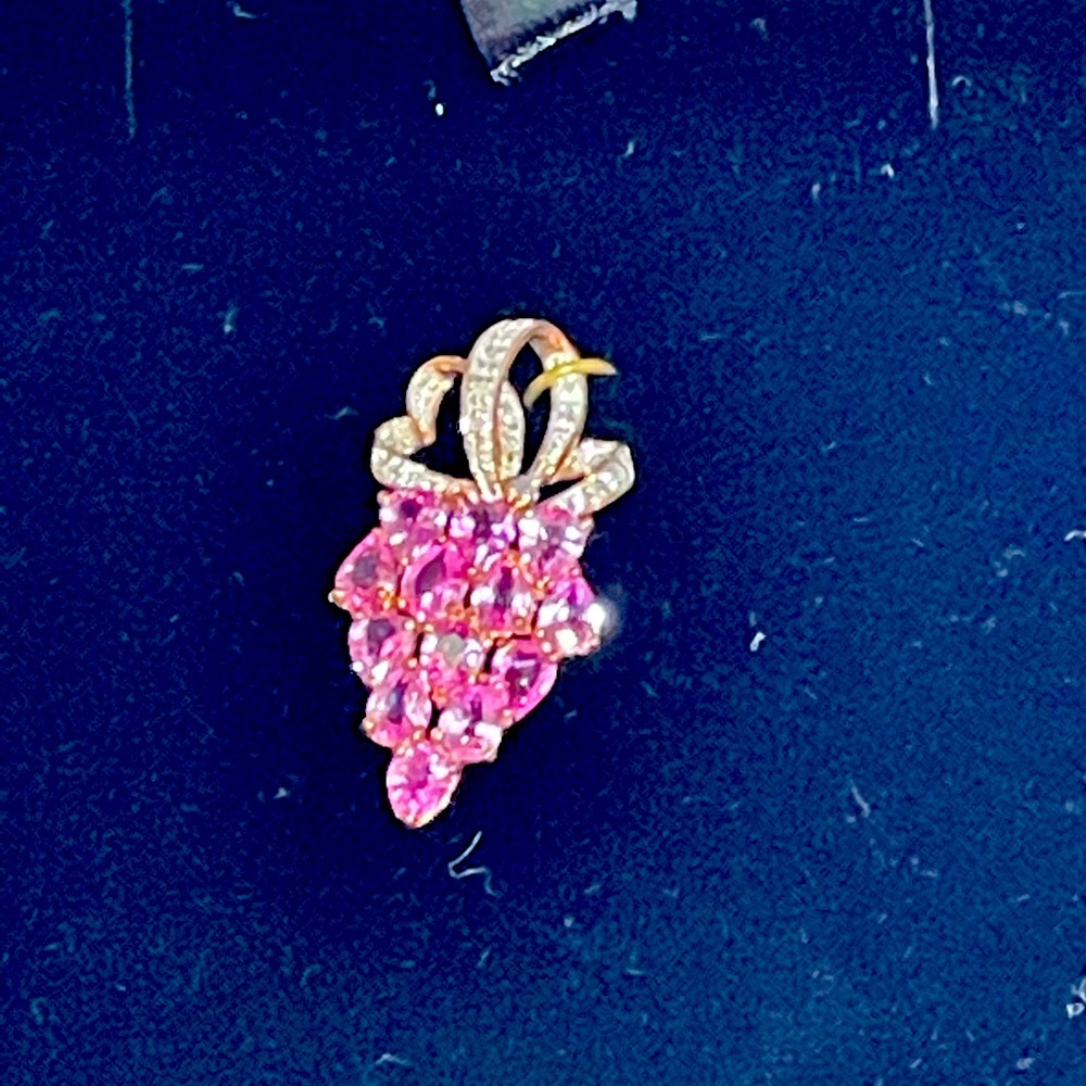 Elegant Pink and Gold Necklace